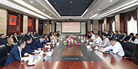 寶鷹股份召開領(lǐng)導(dǎo)干部（擴大）會議 ——新任副董事長呂海濤作動員講話